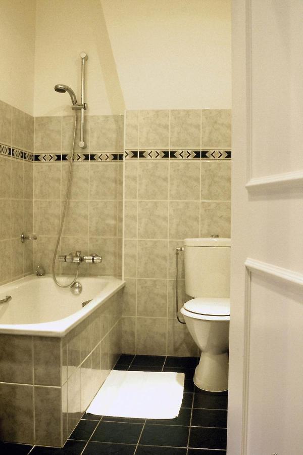 Hotel De Franc Bois Chimay Chambre photo